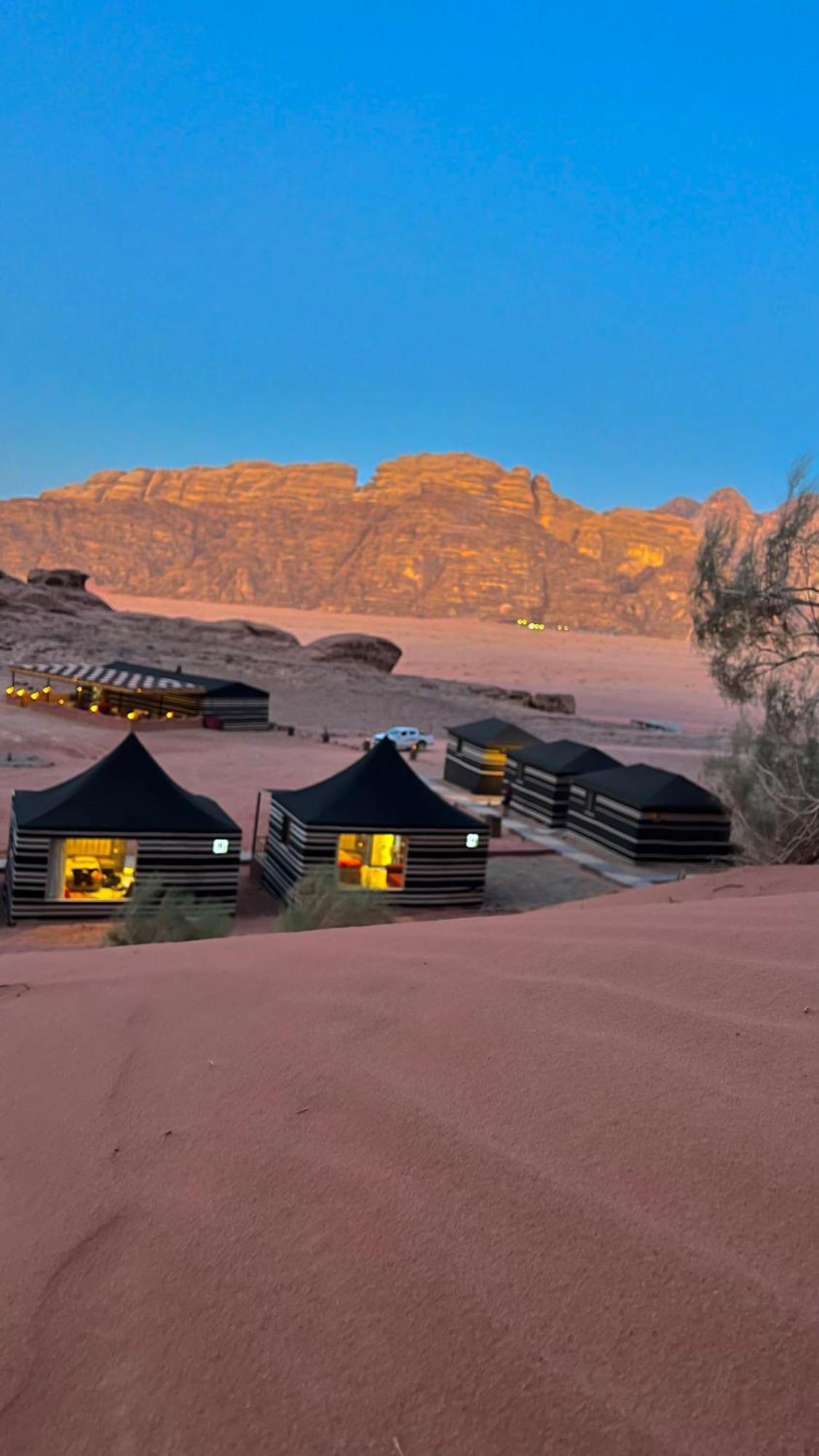 Rum Stardust Luxury Camp Вади Рум Екстериор снимка