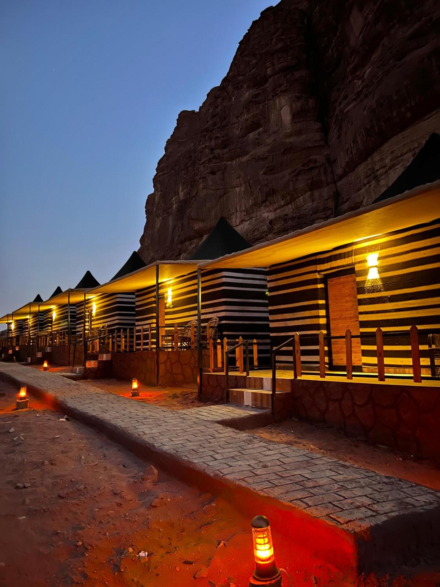 Rum Stardust Luxury Camp Вади Рум Екстериор снимка